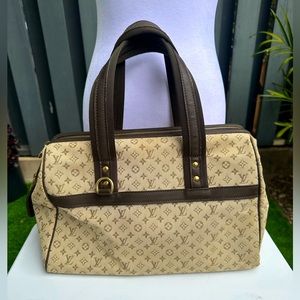 Still available- Louis Vuitton bag